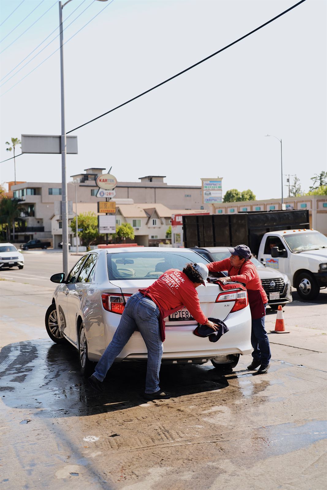 Our crew hand-drying a full-service wash on Laurel Canyon Blvd
